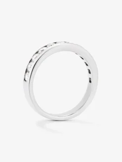 Alianza entera de oro blanco de 18K con 10 diamantes en talla brillante con un total de 1 cts