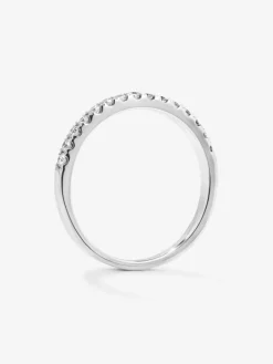 Anillo alianza media de compromiso de oro blanco de 18K con diamantes en garra 0,25ct