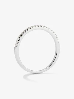 Anillo alianza media de compromiso de oro blanco de 18K con diamantes