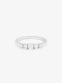 Anillo cinquillo de oro blanco de 18K con 5 diamantes en talla brillante con un total de 0,47 cts