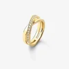 Anillo cruzado de oro amarillo de 18K con 20 diamantes en talla brillante con un total de 0,29 cts