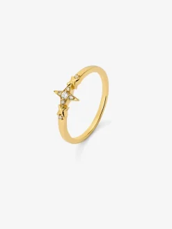 Anillo de oro amarillo de 18K con 7 diamantes en talla brillante con un total de 0,05 cts