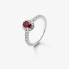 Anillo de oro blanco de 18K con rub&iacute; rojo intenso en talla oval de 0,52 cts y diamantes blancos en talla brillante de 0,29 cts