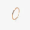 Anillo de oro rosa de 18K con 5 diamantes en talla brillante con un total de 0,05 cts