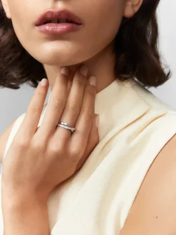 Anillo doble de oro blanco de 18K de diamantes