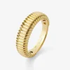 Anillo gallonado de oro amarillo de 18K
