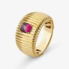 Anillo gallonado de oro amarillo de 18K con rub&iacute; en talla oval