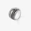 Anillo multibrazo de oro blanco de 18K con 111 diamantes blancos en talla brillante con un total de 2,67 cts y 74 diamantes negros en talla brillante con un total de 1,15 cts