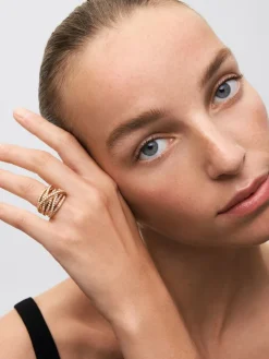 Anillo multibrazo de oro amarillo de 18K con 185 diamantes en talla brillante con un total de 2,62 cts