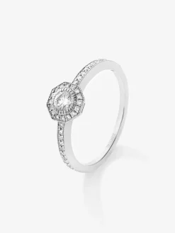 Anillo solitario de compromiso de oro blanco de 18K con orla de diamantes