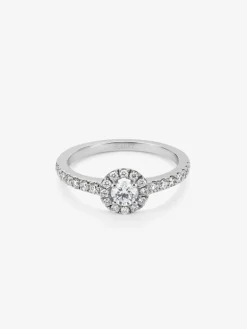 Anillo solitario de compromiso de oro blanco de 18K con diamantes