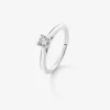 Anillo solitario de oro blanco de 18K con diamante en talla brillante de 0,2 cts