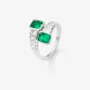 Anillo tú y yo de oro blanco de 18K con esmeraldas verdes en talla octogonal de 1,81 cts y diamantes en talla baguette de 0,72 cts