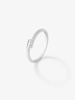 Anillo tú y yo de oro blanco de 18K con 11 diamantes en talla brillante con un total de 0,1 cts