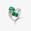 Anillo tú y yo de oro blanco de 18K con 2 esmeraldas verdes en talla octogonal con un total de 2,71 cts y 8 diamantes en talla baguette con un total de 1,08 cts