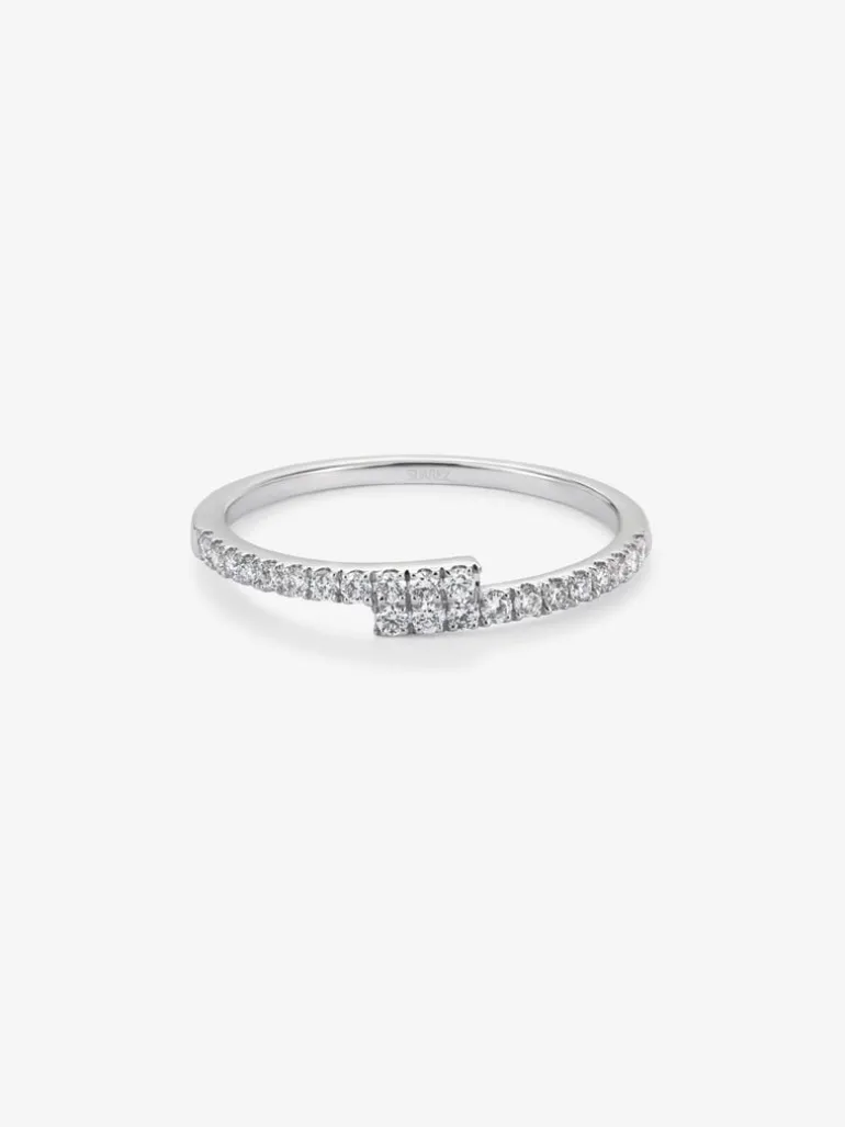 Anillo tú y yo de oro blanco 18K con 22 diamantes en talla brillante con un total de 0,18 cts
