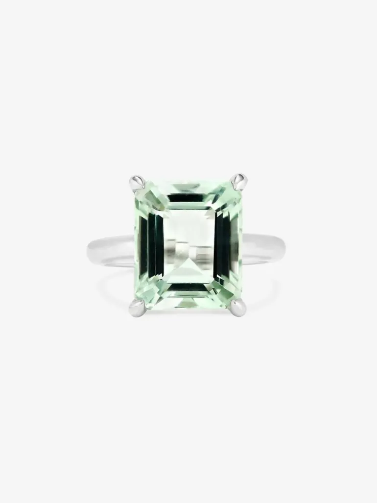 Anillo tipo cocktail de plata 925 con amatista verde en talla octogonal
