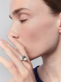 Anillo tresillo de plata 925 con amatista verde y diamantes