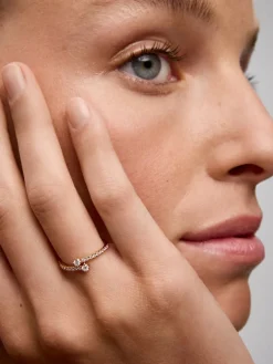 Anillo tu y yo de oro rosa de 18K con diamantes