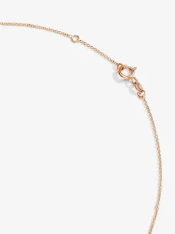 Colgante cadena de oro rosa de 18K con diamante solitario