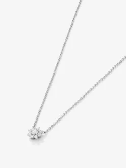 Colgante cadena flor de oro blanco de 18K con diamantes solitario y orla de diamantes