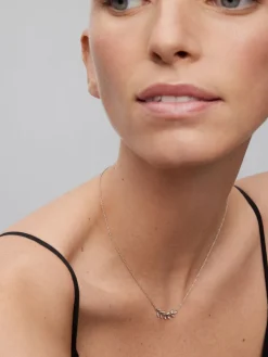 Colgante cadena hojas de oro blanco de 18K con diamante