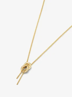 Colgante de oro amarillo de 18K con diamantes blancos en talla brillante de 0,05 cts y forma de nudo