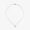 Colgante de oro blanco de 18K con diamantes en talla brillante de 0,09 cts y letra D