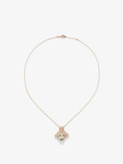 Colgante de oro blanco de 18K con amatista verde en talla oval de 2,5 cts, 42 diamantes marrones en talla brillante con un total de 0,36 cts y 2 zafiros azules en talla brillante con un total de 0,01 cts