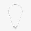 Colgante de oro blanco de 18K con 5 perlas akoya de 4 y 5mm y 16 diamantes blancos en talla brillante con un total de 0,22