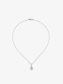 Colgante de oro blanco de 18K con amatista verde en talla pera de 0,68 cts y 18 diamantes en talla brillante con un total de 0,2 cts