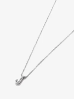 Colgante de oro blanco de 18K con letra J y 7 diamantes en talla brillante con un total de 0,05 cts