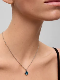 Colgante de plata 925 con topacio azul london en talla cushion