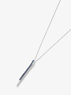 Collar de oro blanco de 18K con diamantes blancos y zafiros azules