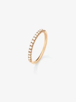Media alianza de oro rosa de 18K con 13 diamantes en talla brillante con un total de 0,39 cts