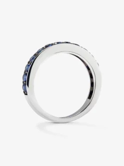 Media alianza de plata 925 con 15 zafiros azules en talla brillante con un total de 1,26 cts