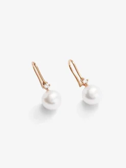 Pendiente colgante de oro rosa de 18k con perla akoya de 8 mm y diamante