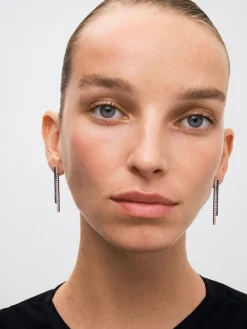 Pendientes colgante de oro blanco de 18K con diamante y zafiro