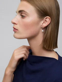Pendientes colgantes de plata 925 con espinela negra 0,13cts y perla akoya de 8mm
