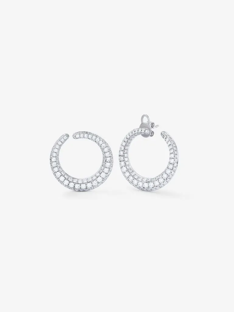 Pendientes de aro abiertos medianos de oro blanco de 18K con pavé de diamantes en talla brillante 2,13 cts