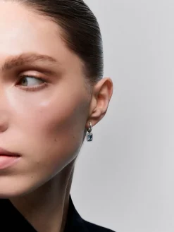 Pendientes de aro con colgante de oro blanco de 18K con aguamarina y diamante