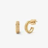 Pendientes de aro de oro amarillo de 18K con 40 diamantes en talla brillante con un total de 0,18 cts