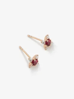 Pendientes de aro de oro rosa de 18K con 2 rub&iacute;es rojos en talla brillante con un total de 0,29 cts y 8 diamantes en talla brillante con un total de 0,17 cts