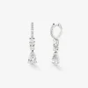 Pendientes de oro blanco de 18K con 2 diamantes en talla pera con un total de 3,06 cts y 22 en talla brillante con un total de  1,38 cts