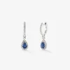 Pendientes de oro blanco de 18K con zafiros azules en talla pera de 1,32 cts y diamantes blancos en talla brillante de 0,56 cts
