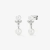 Pendientes de oro blanco de 18K con 2 perlas akoya y 14 diamantes en talla brillante con un total de 0,09 cts