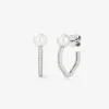 Pendientes de oro blanco de 18K con 2 perlas akoya y 24 diamantes en talla brillante con un total de 0,11 cts