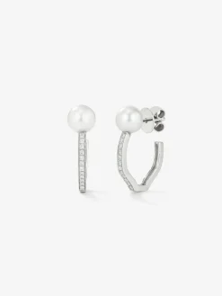 Pendientes de oro blanco de 18K con 2 perlas akoya y 24 diamantes en talla brillante con un total de 0,11 cts