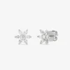 Pendientes de oro blanco de 18K con 2 diamantes en talla brillante con un total de 0,12 cts y 12 en talla marquise con un total de 0,59 cts