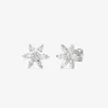 Pendientes de oro blanco de 18K con 2 diamantes en talla brillante con un total de 0,35 cts y 12 en talla marquise con un total de 1,9 cts